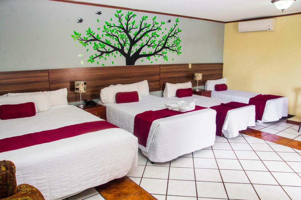 Hotel Fotherhouse San Salvador Eksteriør billede
